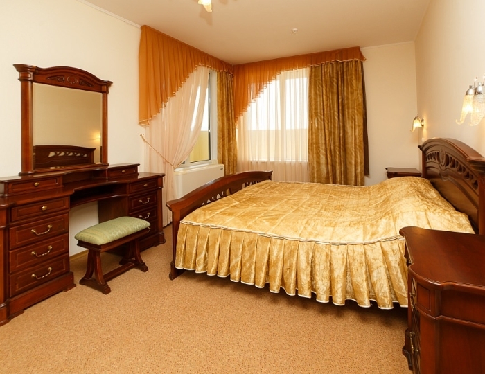 3 комнатный 2 местный (бизнес-центр) - ТОК «Судак»